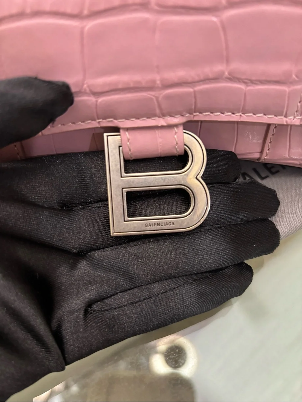 Balenciaga elegant wallet